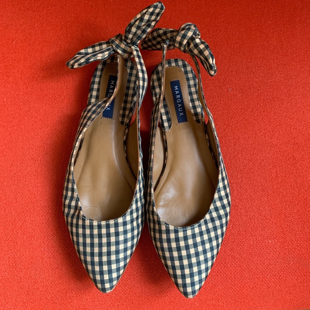 Cute vintage flats